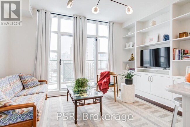 Photo - 901 Queen St W Unit 602