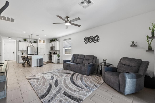 Photo - 36354 W San Clemente Ave