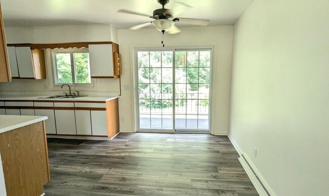 Photo - 936 Seminole Rd