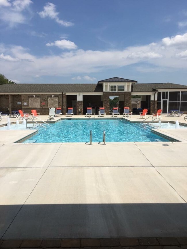 Keystone at James Landing Apartments For Rent in Jamestown, NC