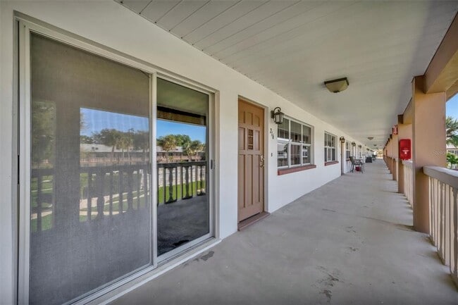 Photo - 650 Pinellas Point Dr S Unit 216