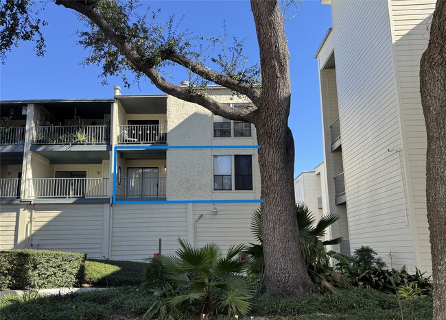 Building Photo - 4001 E NASA Pkwy Unit 140