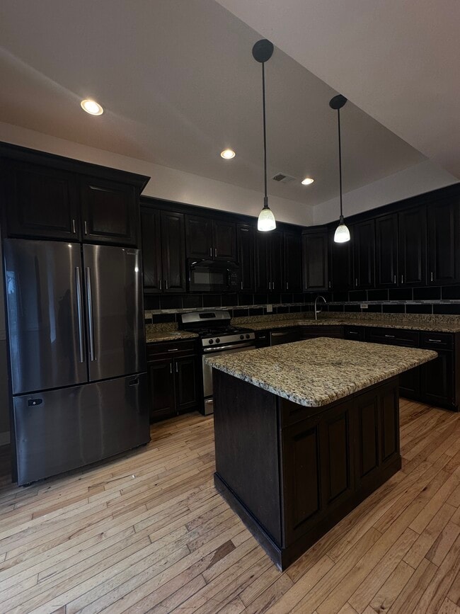 Photo - 3002 S Homan Ave Unit 1