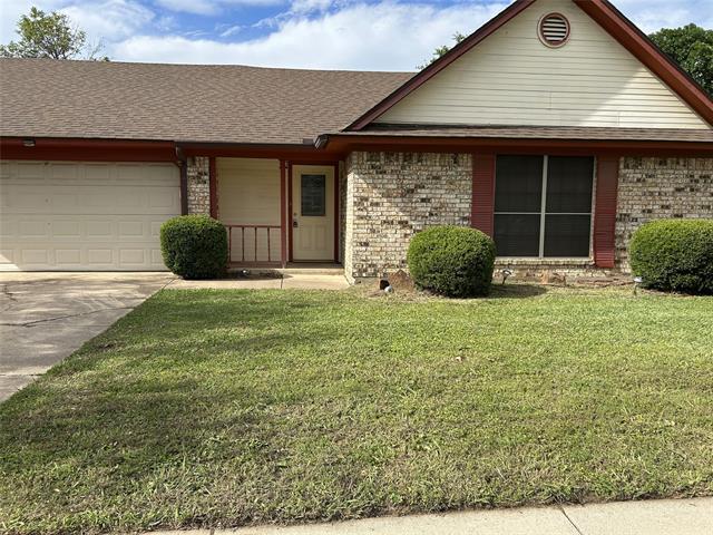 Photo - 6621 N Park Dr