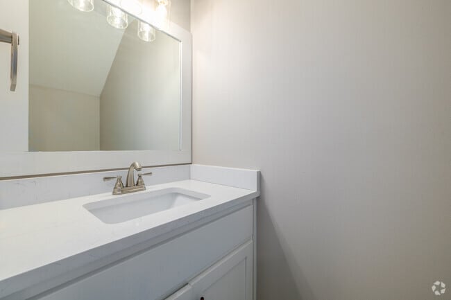2BR, 2.5BA - 1,152SF - Bathroom - Bradley Bowen Townhomes