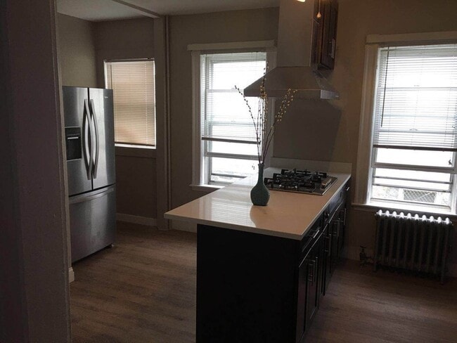 Photo - 28 Blake St Unit 1