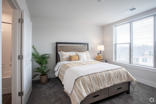 2HAB, 2BA -1.276sqft Modelo