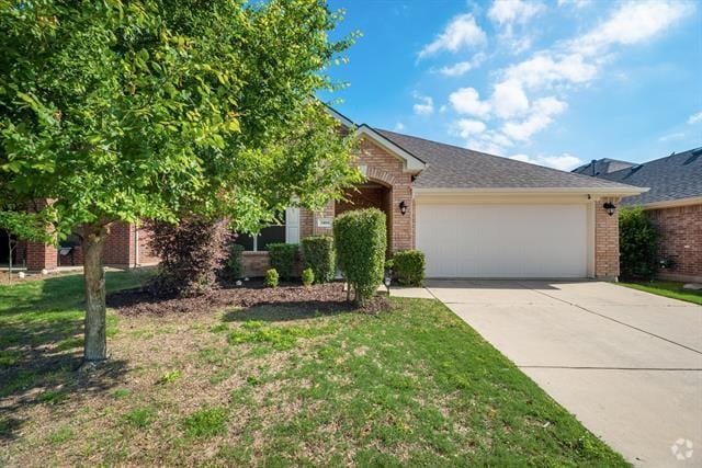 Building Photo - 2404 Castle Creek Dr Rental