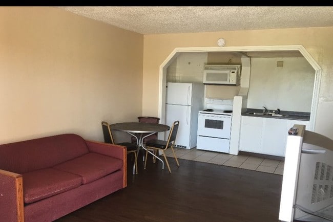 Photo - 2502 W Ferguson Rd