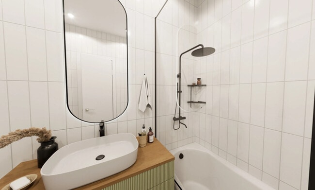 Photo - 184 Ottawa St S Unit Main floor