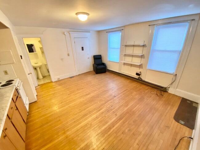 Photo - 52 N Union St Unidad 1