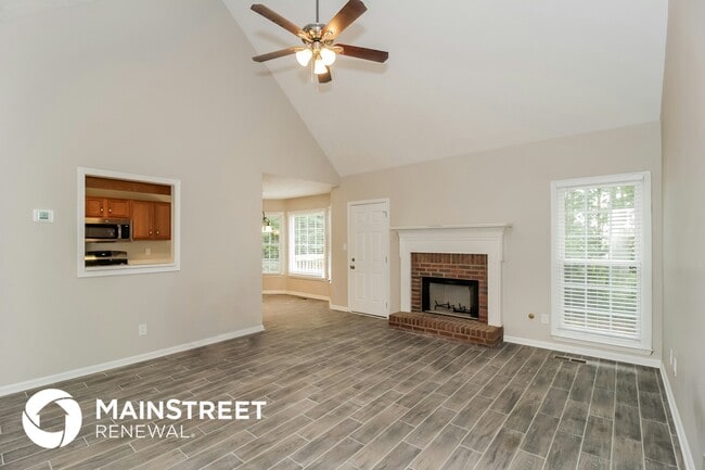 Photo - 446 Valor Ridge Dr