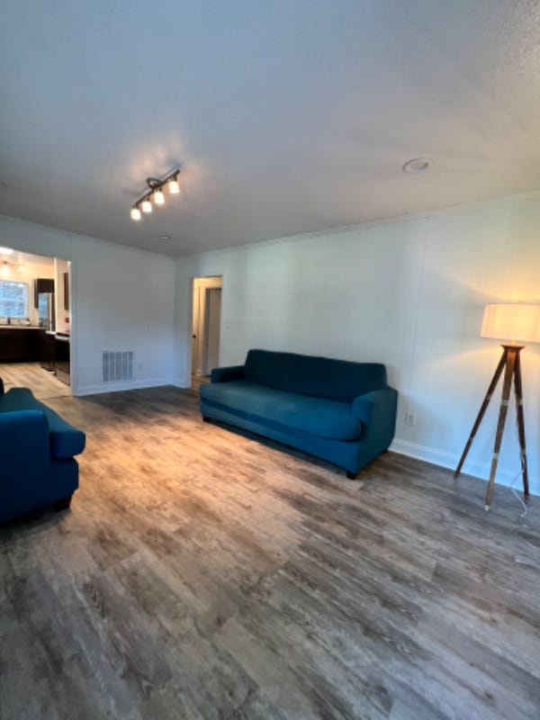 Photo - 509 W McElhaney Rd Unit D