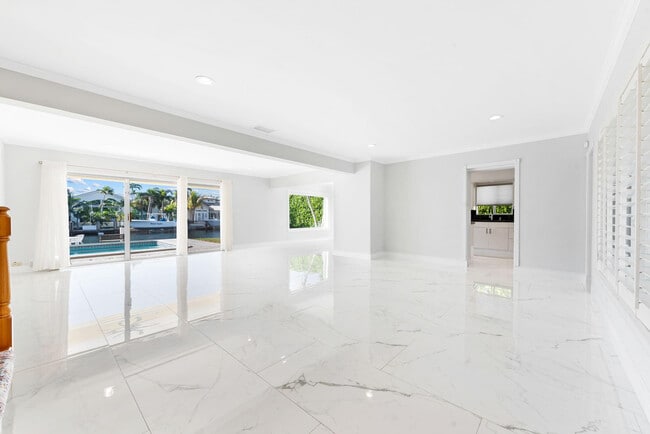 Photo - 2612 Marion Dr