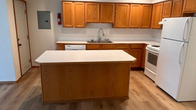 Photo - 1310 S Skyline Dr