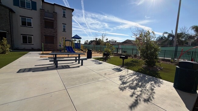 Photo - Gallery Park