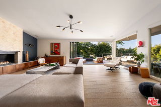 Photo - 279 Mabery Rd