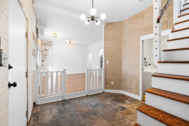 Photo - 116 Turner St