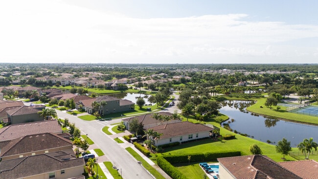 Photo - 1769 Berskshire