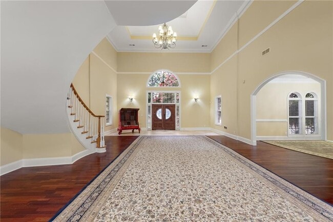 Photo - 680 W Paces Ferry Rd NW