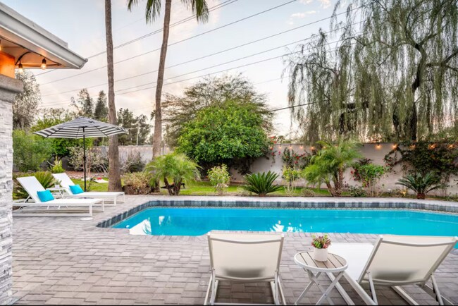 Photo - 5601 E Sylvia St