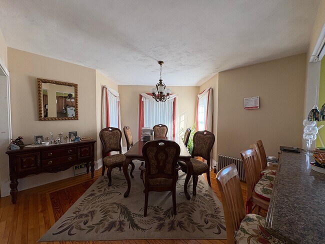 Photo - 7 Englewood Ave Unit 2