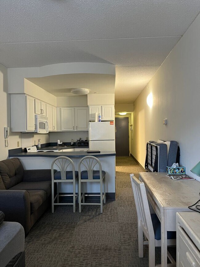 Photo - 407 College Ave — Collegetown’s Best-Kept Secret