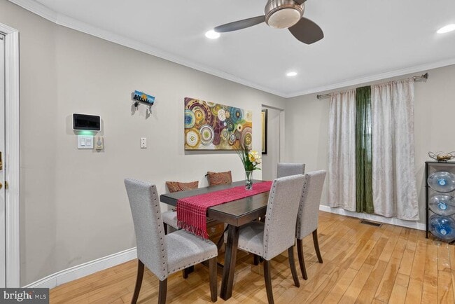 Photo - 2911 8th St SE Unit 1101