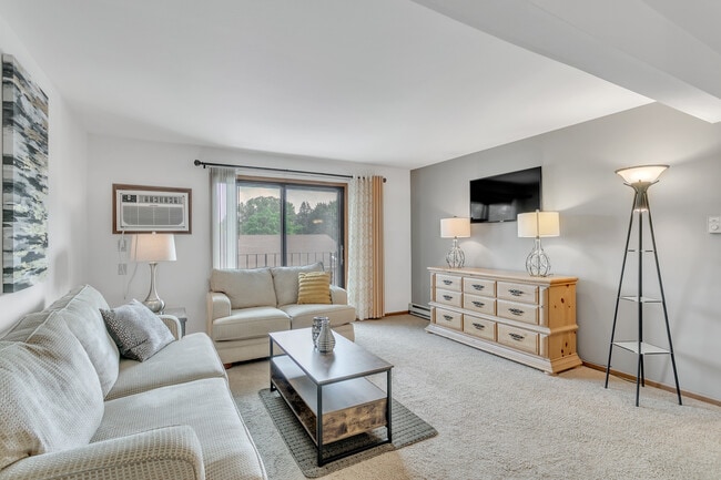 Building Photo - Prairie Apartments