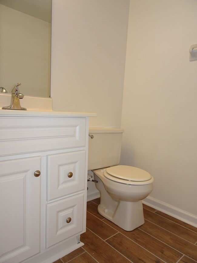 Photo - 3 Bedroom 2.5 Bath Condo in Yorkshire Downs for Rent