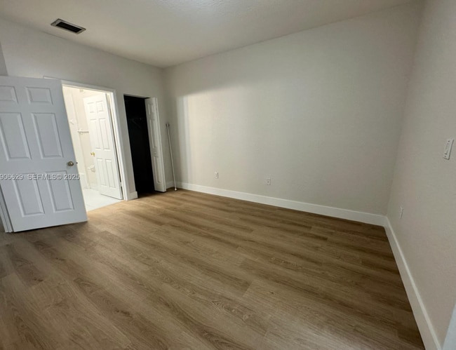 Photo - 5630 NW 114th Path Unit 106