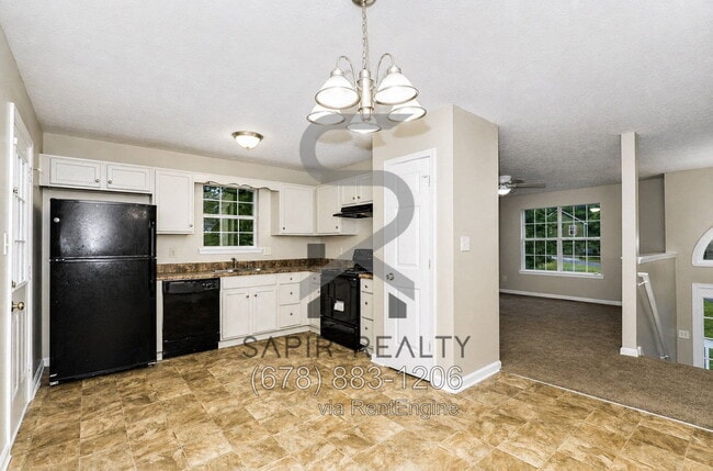 Photo - 220 Beechwood Ln