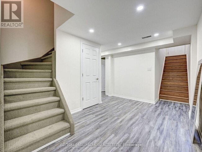 Photo - 205 London Rd