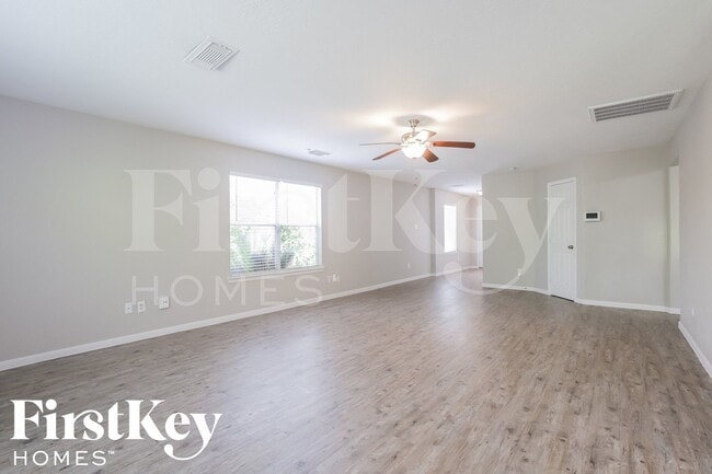 Photo - 2911 Cypress Island Dr