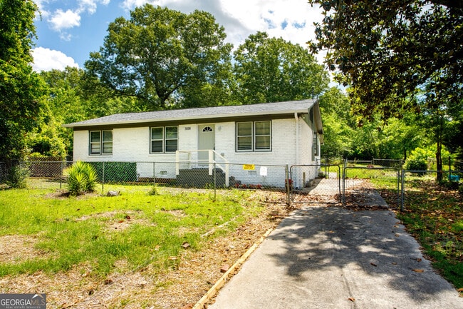 Photo - 5038 Williamson Rd House
