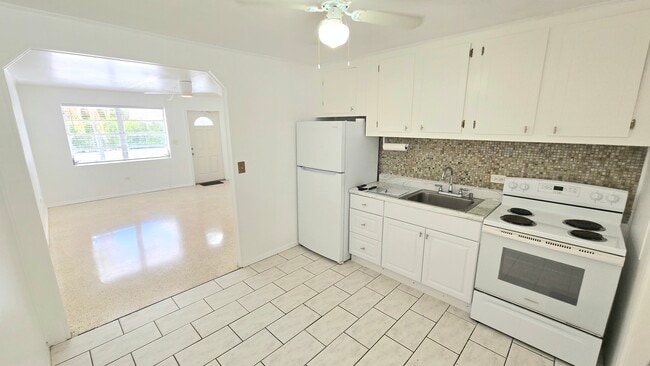 Photo - 701 124th Street Gulf