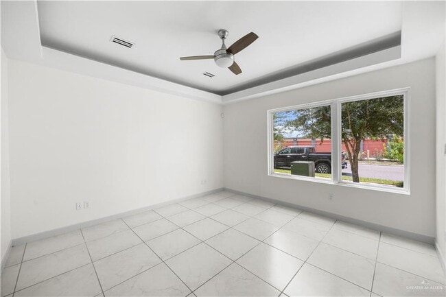 Photo - 19 Harmony Ln