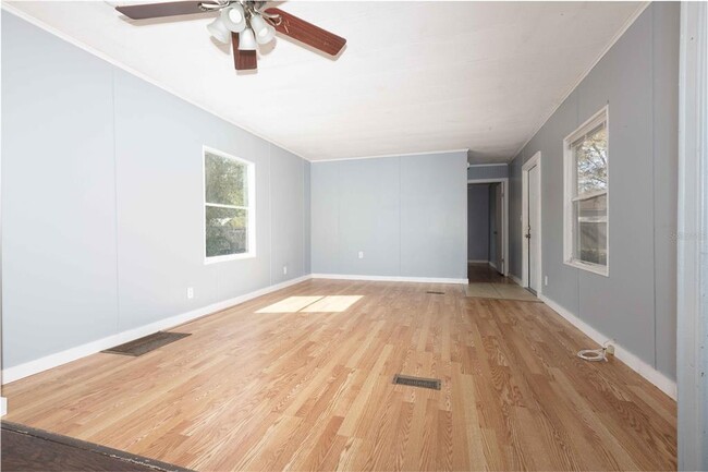 Photo - 1824 Marion County Rd