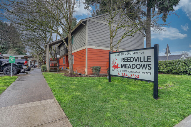 Reedville Meadows - A Friendly Community o... - Reedville Meadows - A Friendly Community o... Apartments