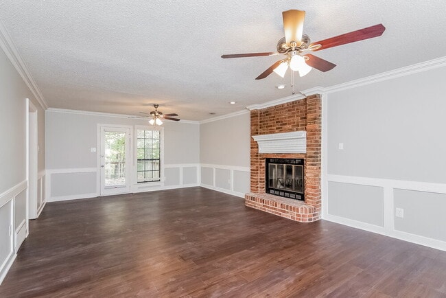 Photo - 2080 Beckenham Cove