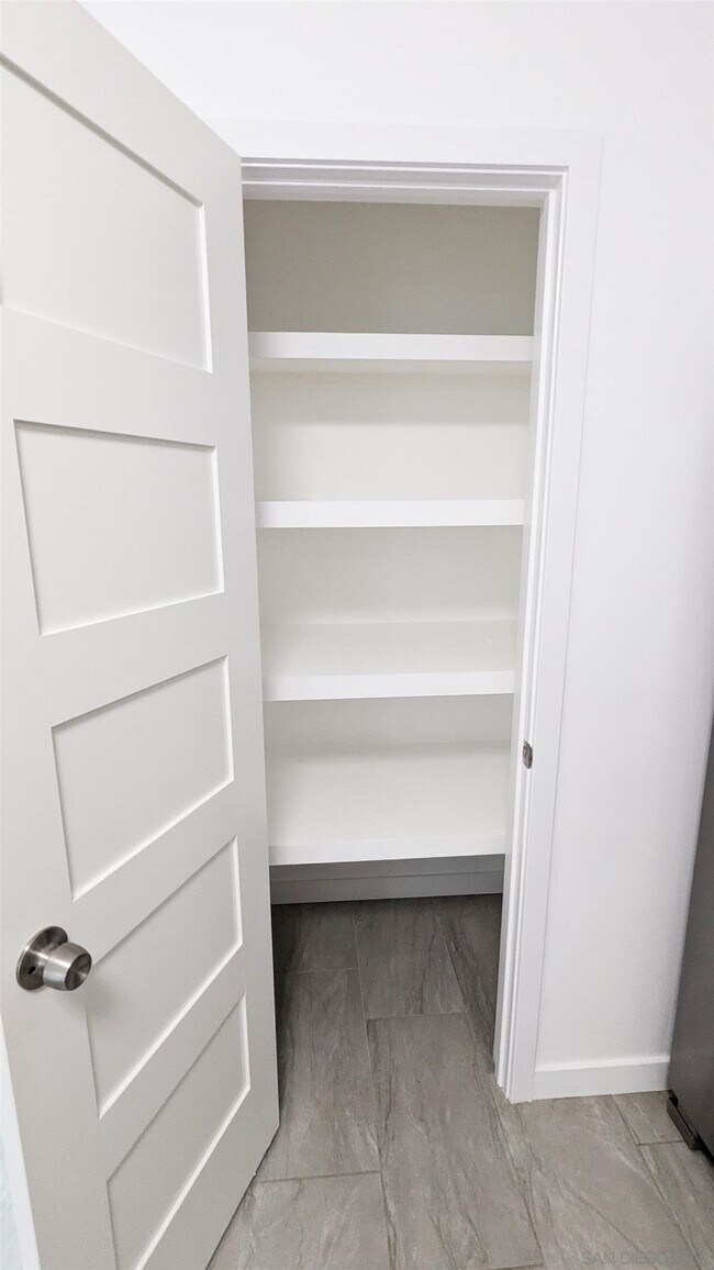 4184 Vista Grande Dr House House Rental in San Diego, CA