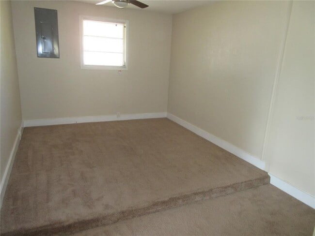 Photo - 1275 Price Cir NW