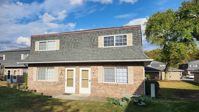 Building Photo - 1421 Wabash Ave