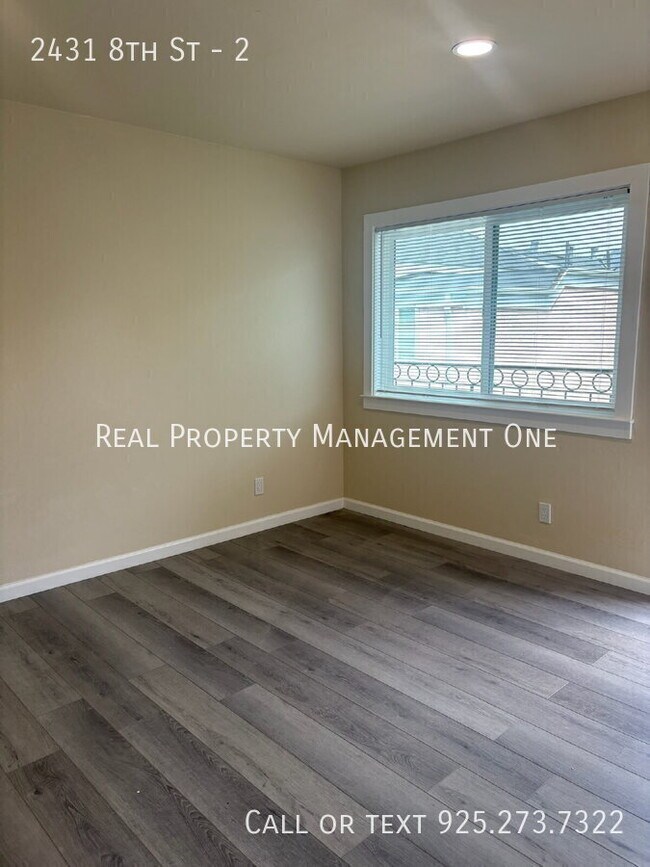 Photo - 2431 Eighth St Unidad 2