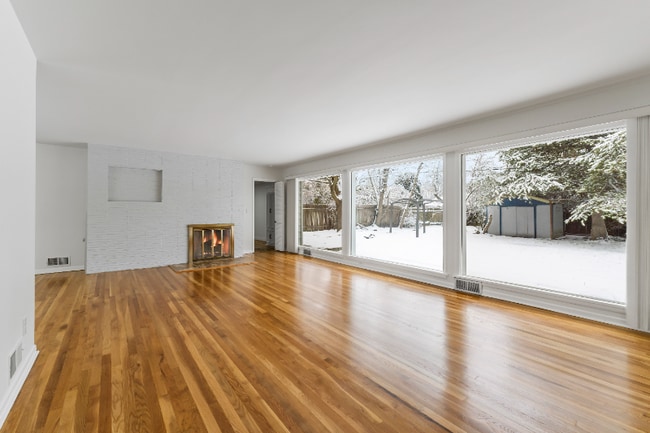 Photo - 3730 S Lamonte St