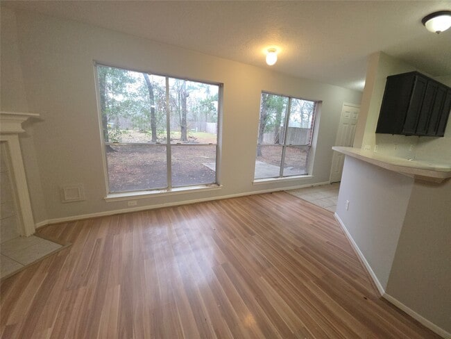 Photo - 3706 Nutwood Ln