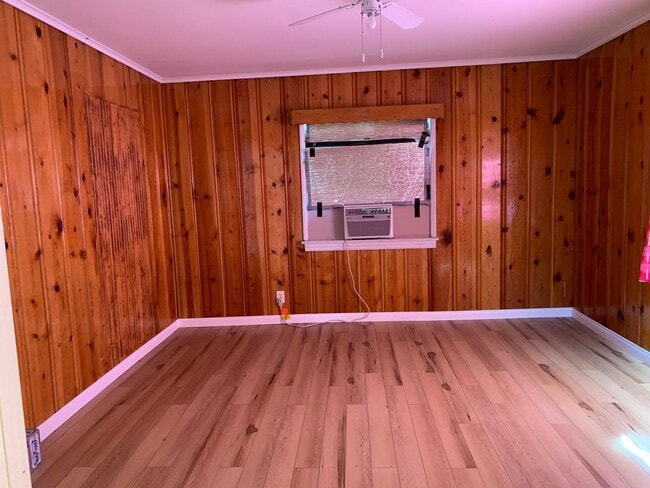 Photo - Spacious 3 bedroom house in Needles