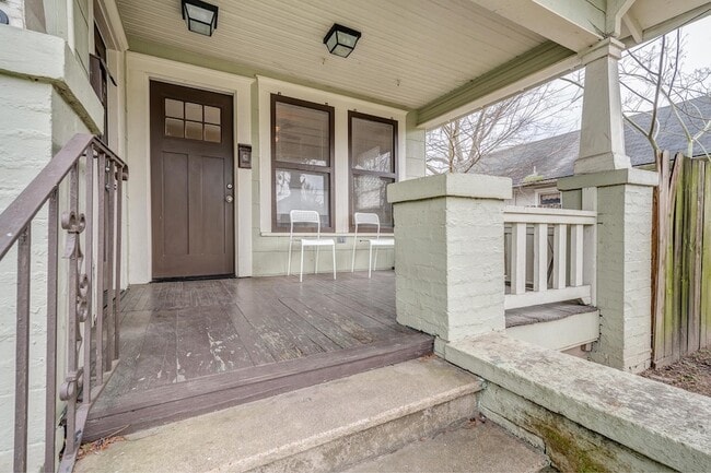 Photo - 115 Goldenrod St Unidad A