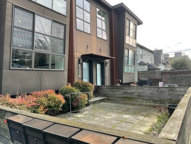 Photo - 6708 Corson Ave S