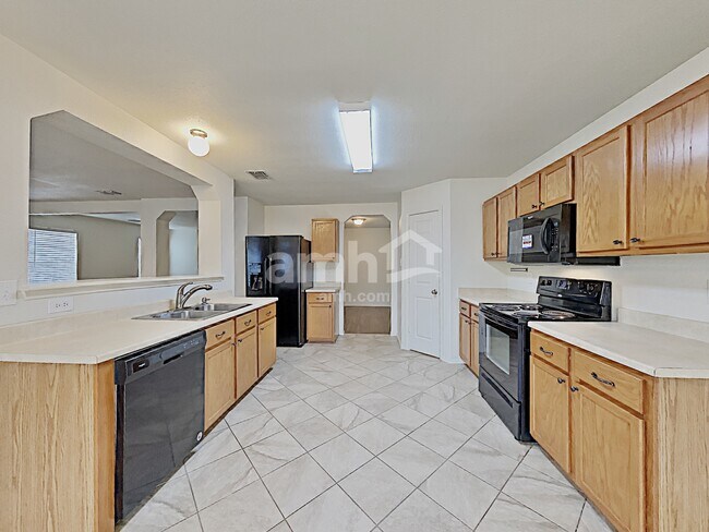 Photo - 9715 Woodland Pines